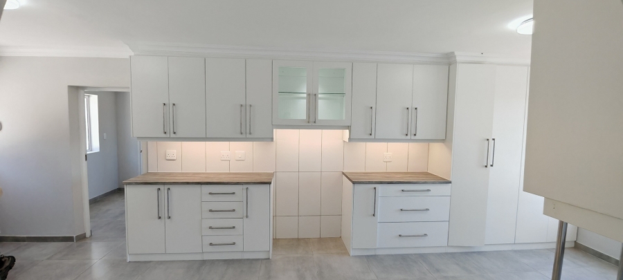 4 Bedroom Property for Sale in Old Place Western Cape